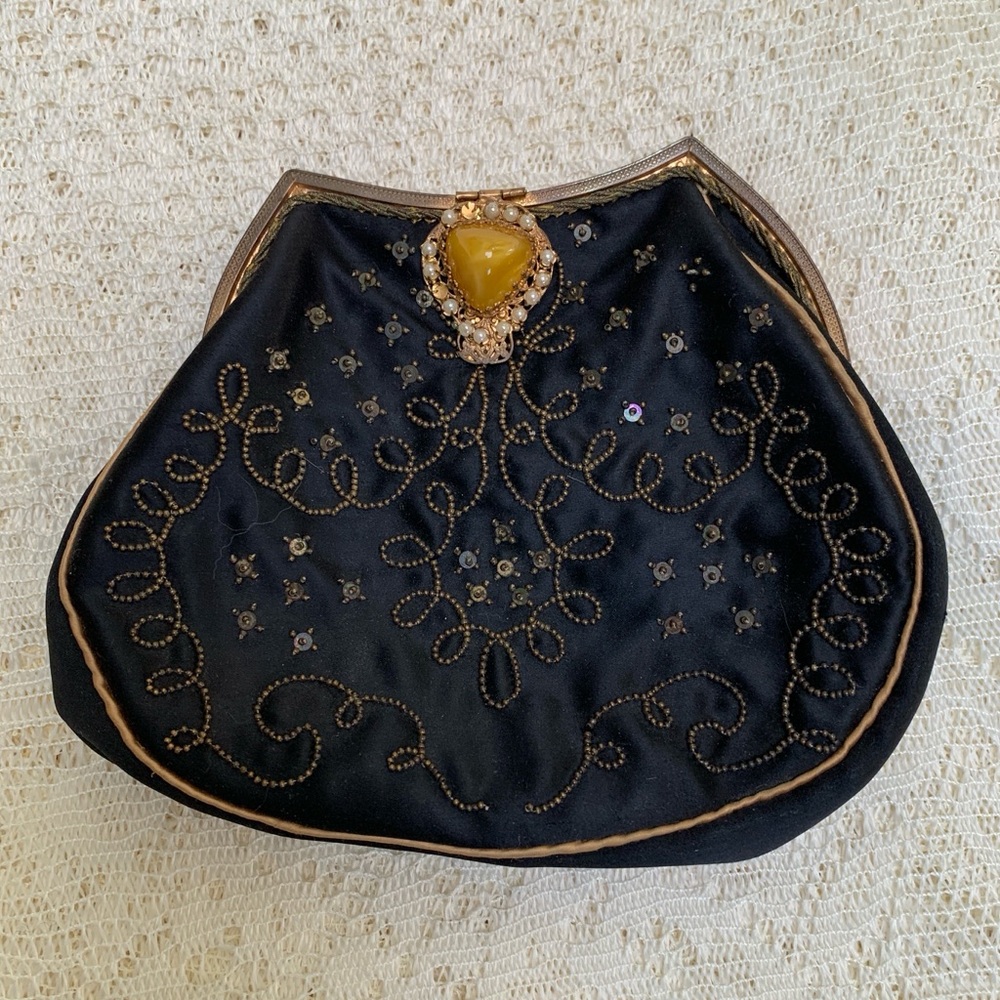 Vintage Black Beaded Evening Bag Elaborate Clasp Filigree Frame Jacque Renaud